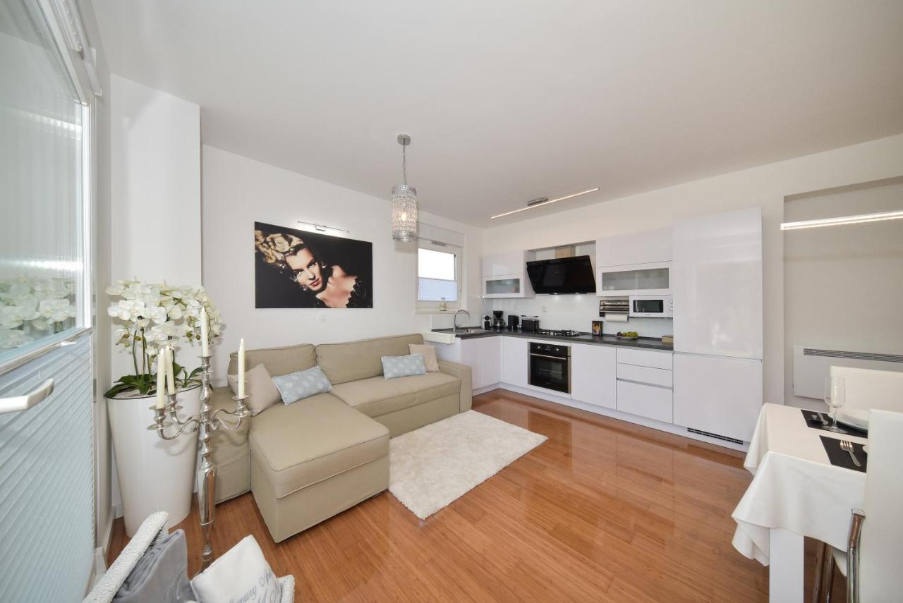 Apartment Mm Luxury Diamond & Silver Zadar